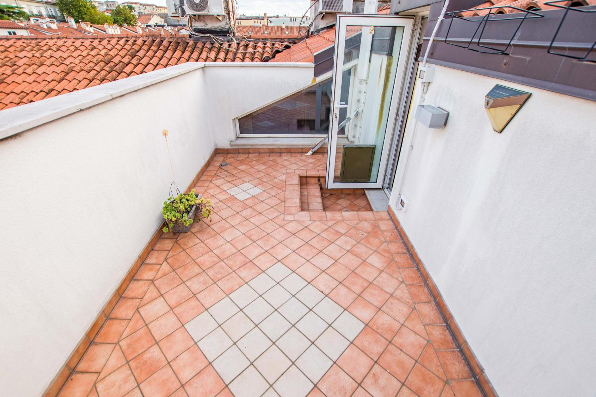 Panorama Loft Apartman Trieszt Kültér fotó